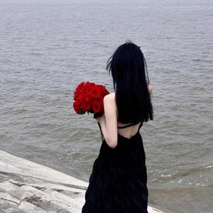 🈲美女扒胸露出奶头4j4j
